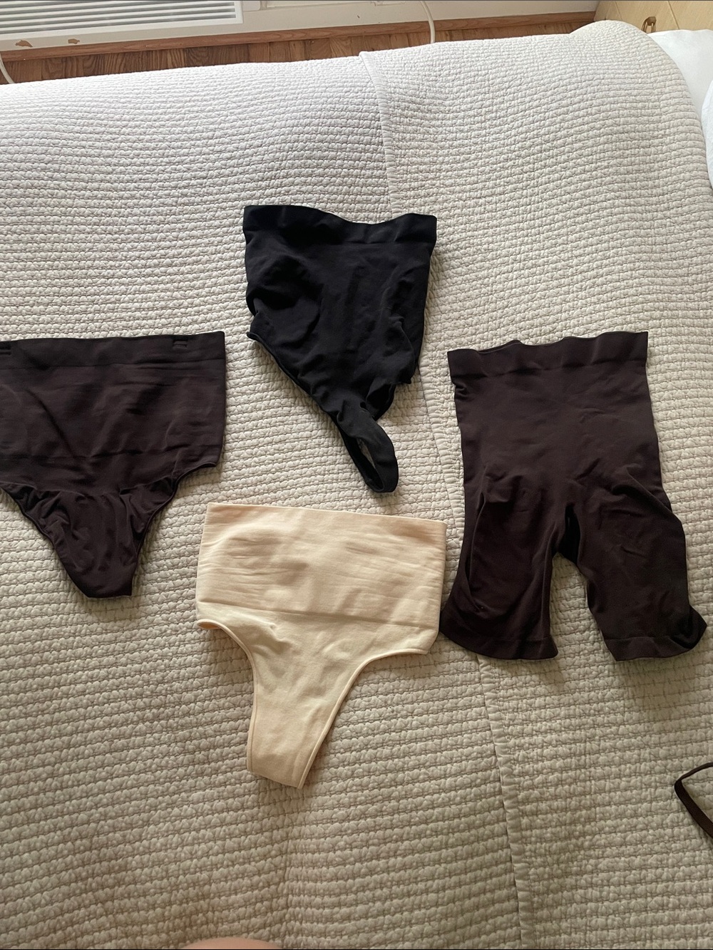 Skims Bundle - Medium